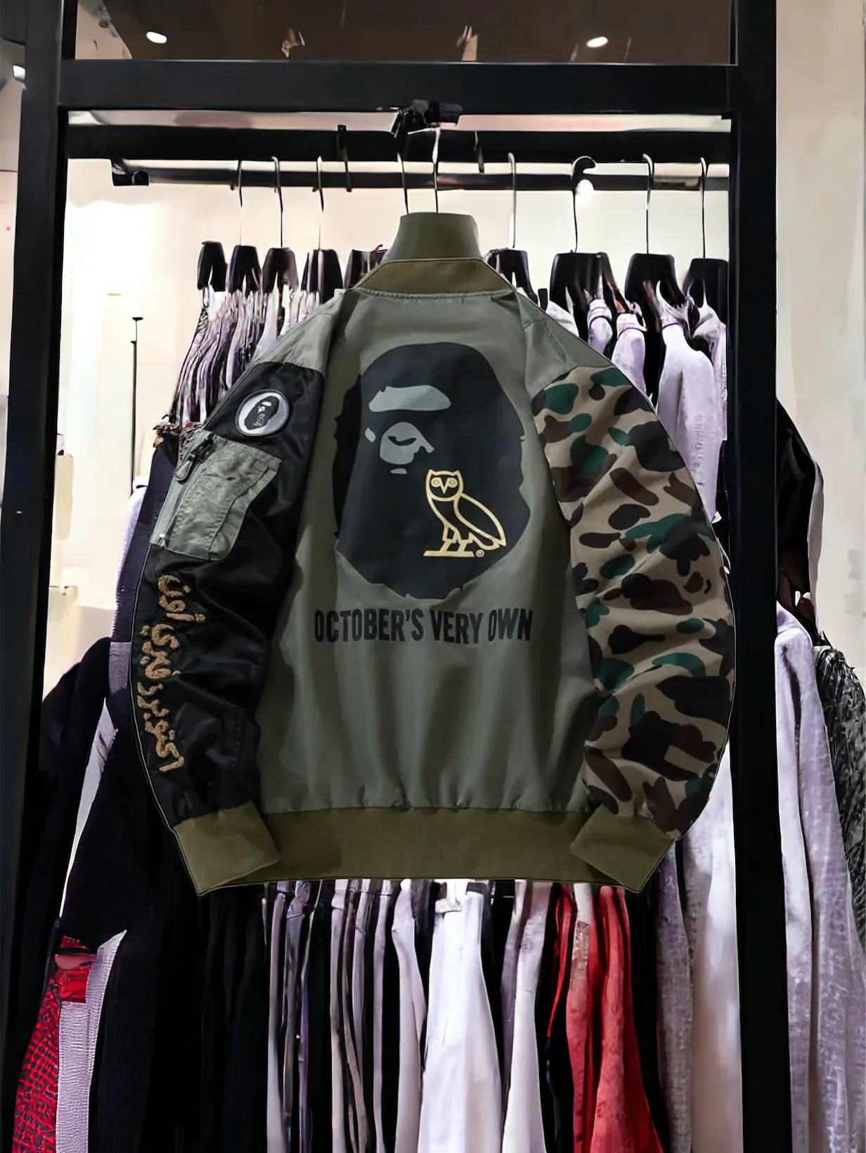 A bathing ape bape